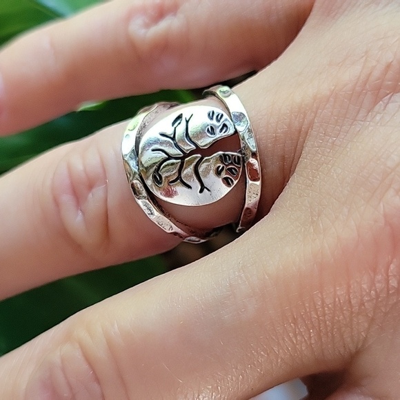 Hammered Rustic Tree Cut-out Ring - Picture 1 of 5